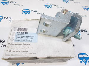 Петля передней двери VW T4