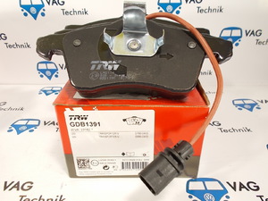 Тормозные колодки передние VW T4 TRW